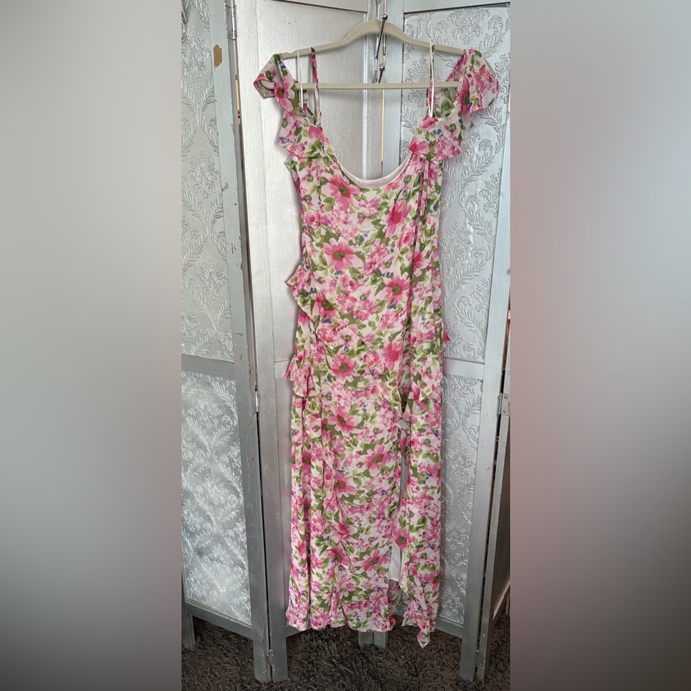 NEW Dress Forum Pink and Green Floral Maxi Dress
